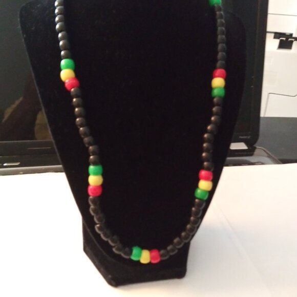 NECKLACE - Picture 1 of 8